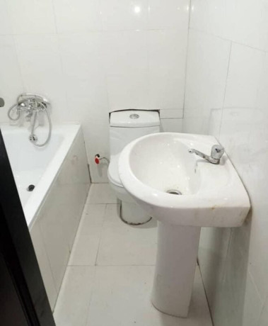 3-bedroom-flat-for-rent-in-chalala-big-7