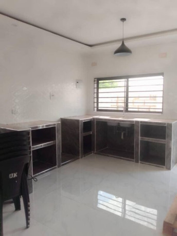2-bedroom-flat-for-rent-in-chalala-big-4