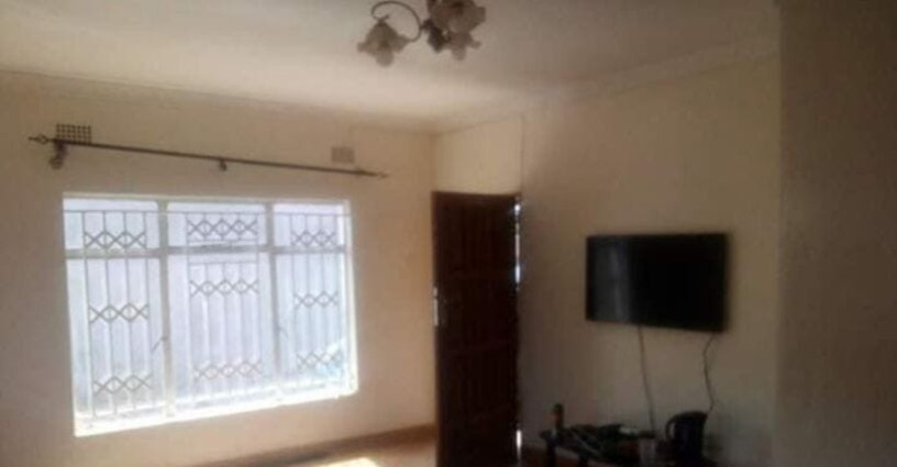 2-bedroom-flat-for-rent-in-chalala-big-6