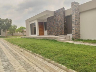 3-bedroom-house-for-rent-in-ibex-meanwood