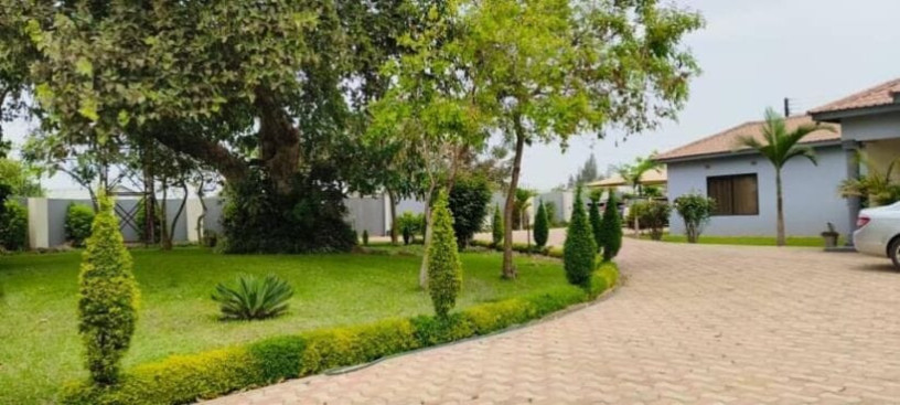 3-bedroom-house-for-sale-in-meanwood-big-8