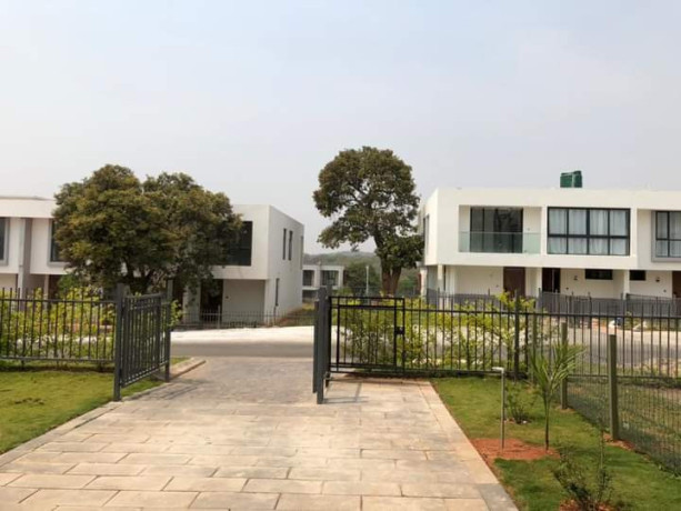 3-bedroom-house-for-rent-in-ibex-hill-big-7