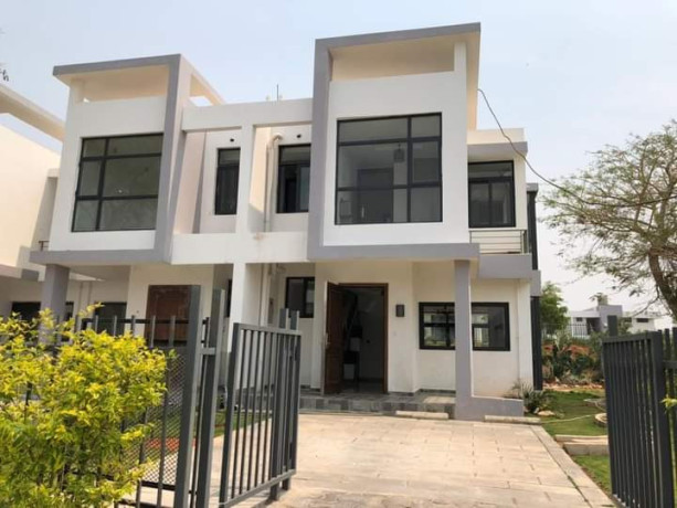 3-bedroom-house-for-rent-in-ibex-hill-big-3