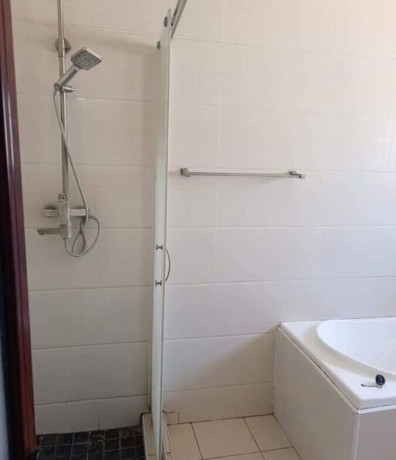 3-bedroom-flat-for-rent-in-chalala-big-6