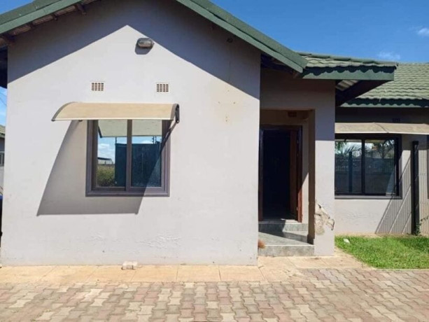 3-bedroom-flat-for-rent-in-chalala-big-0