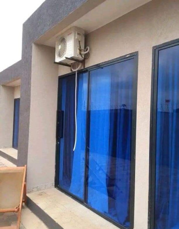 2-bedroom-fully-furnished-flat-for-rent-in-chalala-big-2