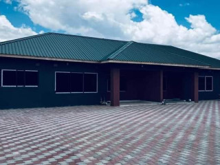 2-bedroom-house-for-rent-in-chalala