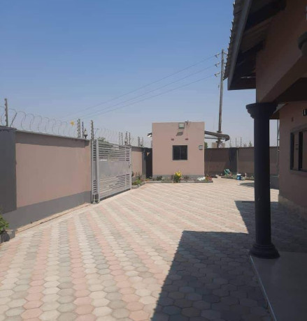 2-x-2-bedroom-flats-for-sale-in-meanwood-mutumbi-big-0