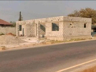 spacious-unfinished-2-bedroom-flats-for-sale-in-meanwood-ndeke