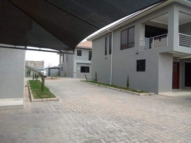 3-bedroom-flat-for-rent-in-ibex-hill-big-8