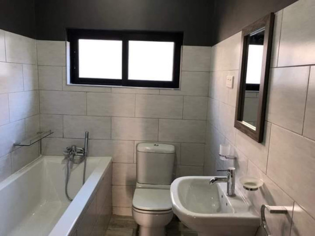 3-bedroom-house-for-rent-in-ibex-hill-big-5