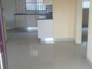 2-bedroom-flat-for-rent-in-ibex-hill