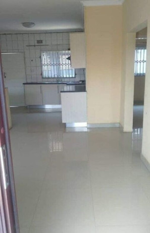 2-bedroom-flat-for-rent-in-ibex-hill-big-0