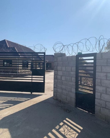 2-bedroom-flat-for-rent-in-vorna-valley-big-2