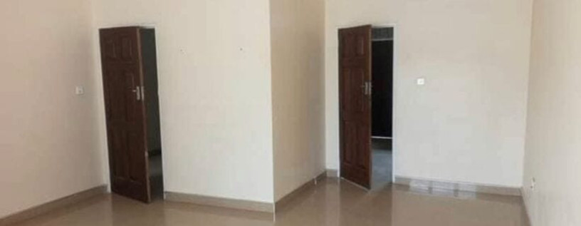 2-bedroom-flat-for-rent-in-chalala-big-3