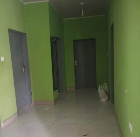 3-bedroom-flat-for-rent-in-chalala-big-5