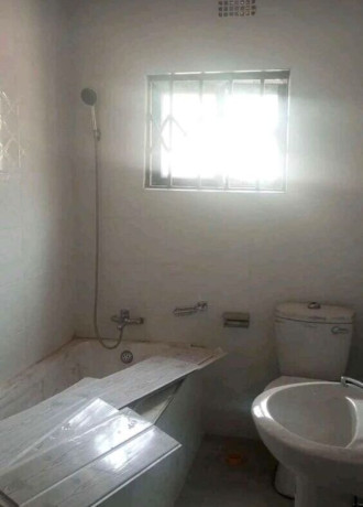 2-bedroom-flat-for-rent-in-chalala-big-7