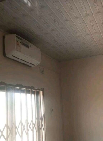 2-bedroom-flat-for-rent-in-chalala-big-4