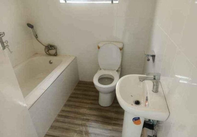 neat-and-spacious-3-bedroom-flat-for-rent-in-vorna-valley-big-2