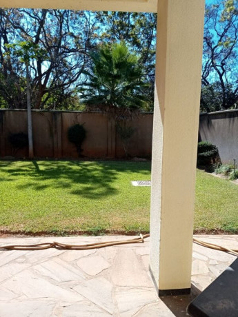 3-bedroom-flat-for-rent-in-kabulonga-big-9