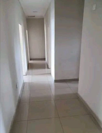 3-bedroom-flat-for-rent-in-kabulonga-big-2