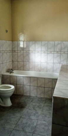 office-space-for-rent-in-kabulonga-big-5