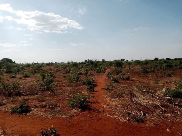 plot-for-sale-in-chalala-big-1