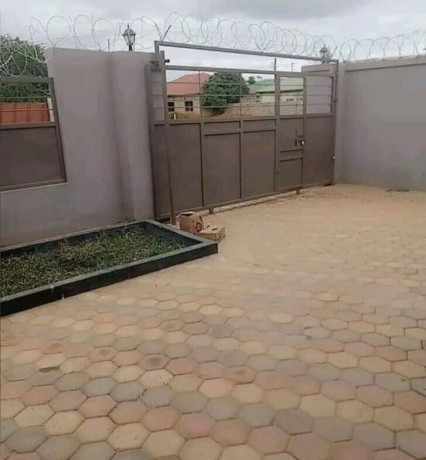 2-bedroom-house-for-rent-in-meanwood-chamba-valley-big-2