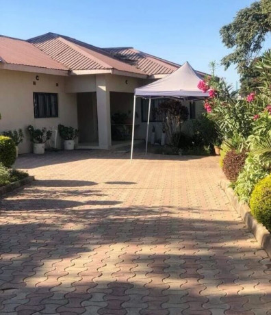 3-bedroom-house-for-rent-in-kabulonga-big-1