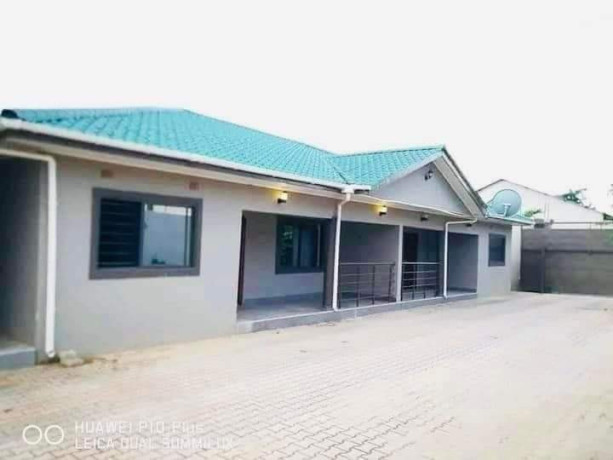 2-bedroom-house-for-rent-in-kabulonga-big-8