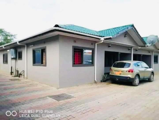 2-bedroom-house-for-rent-in-kabulonga-big-2