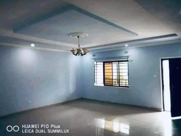 2-bedroom-house-for-rent-in-kabulonga-big-3