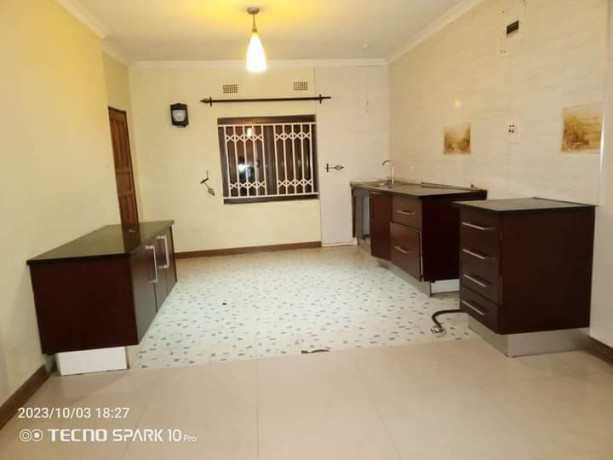 3-bedroom-house-for-rent-in-chalala-big-6