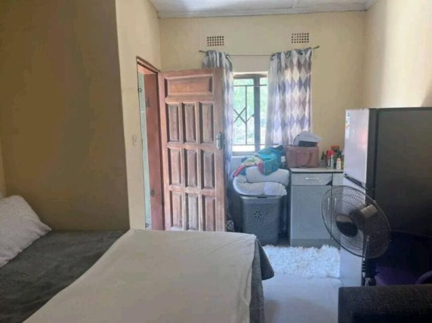 bedsitter-for-rent-in-kamwala-south-big-4