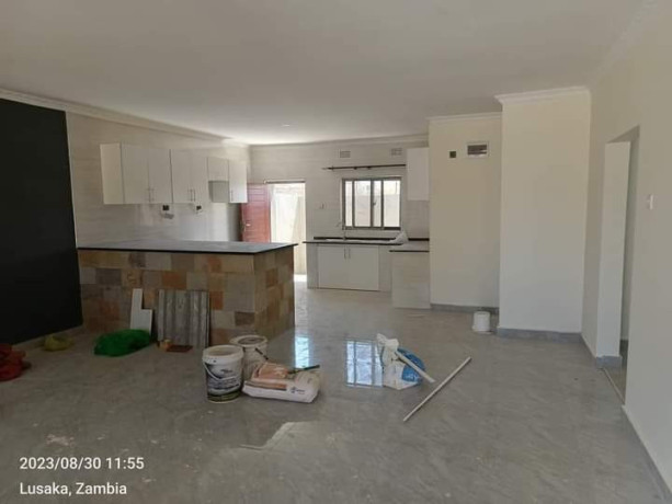 flats-for-sale-in-chalala-big-5