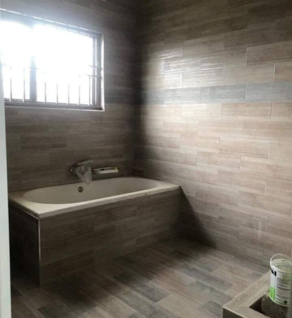 3-bedroom-house-and-1-bedroom-cottage-for-sale-in-ibex-hill-big-3