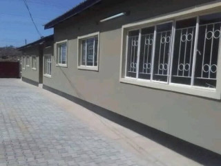 2-bedroom-flat-for-rent-in-foxdale