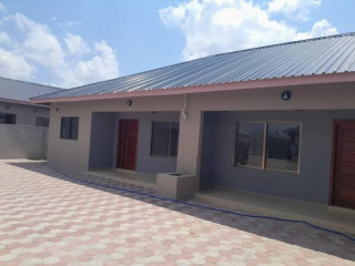 2-bedroom-flat-for-rent-in-lilayi