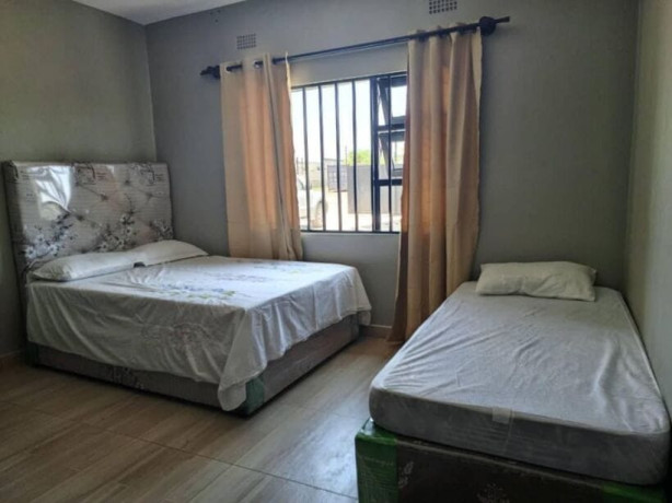 1-bedroom-flat-for-rent-in-lilayi-big-2