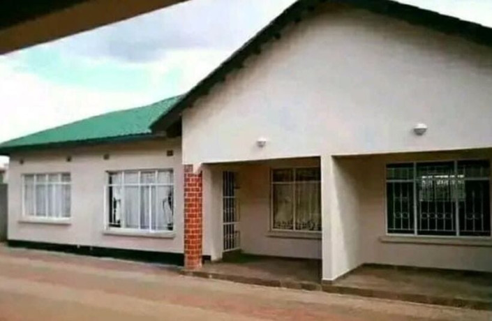 3-bedroom-flat-for-rent-in-lilayi-big-0