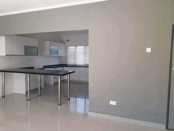 2-bedroom-flat-for-rent-in-mass-media-big-2