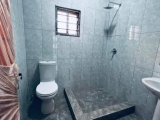 2-bedroom-flat-for-rent-in-lilayi