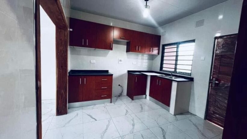 2-bedroom-flat-for-rent-in-lilayi-big-6