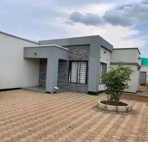 3-bedroom-house-for-sale-in-lilayi-big-0