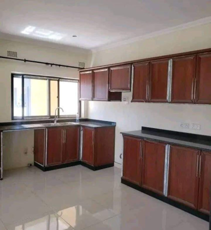 property-for-sale-in-lilayi-big-5