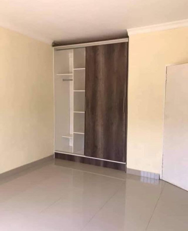 3-bedroom-flat-for-rent-in-lilayi-big-2