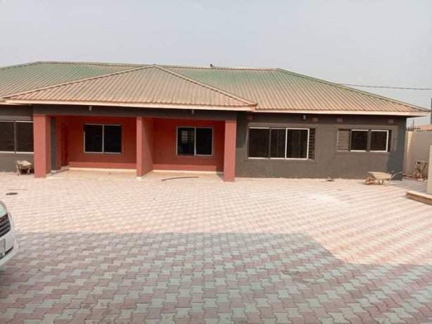 2-bedroom-flats-for-rent-in-lilayi-big-1