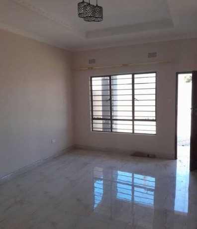 2-bedroom-flat-for-rent-in-lilayi-big-2