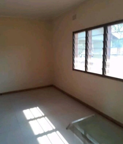 2-bedroom-flat-for-rent-in-lilayi-big-6