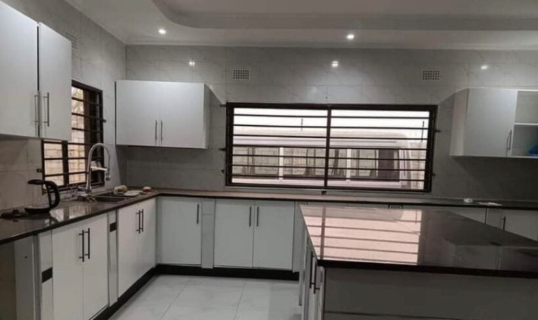 3-bedroom-house-for-rent-in-lilayi-big-4